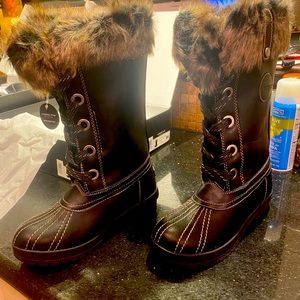 London Fog Women’s Boots.